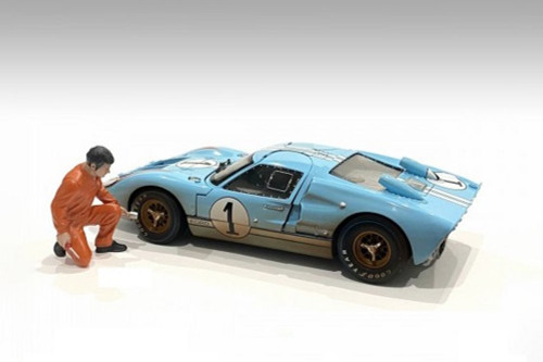 Mechanic Jerry Figure, Orange - American Diorama 23901OR - 1/24 scale Figurine - Diorama Accessory