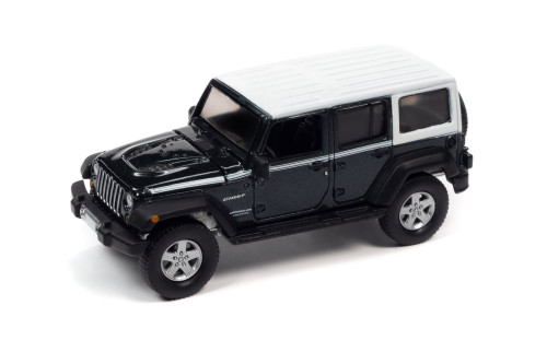 2017 Jeep JK Wrangler Chief Edition, Rhino Blue - Auto World AWSP108/24B - 1/64 Scale Diecast Car