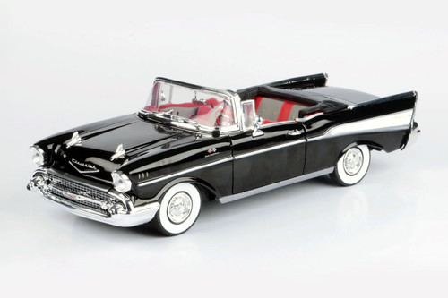 1957 Chevy Bel Air Convertible, James Bond 007 "Dr. No" - Motor Max 79831 - 1/18 Scale Diecast Car