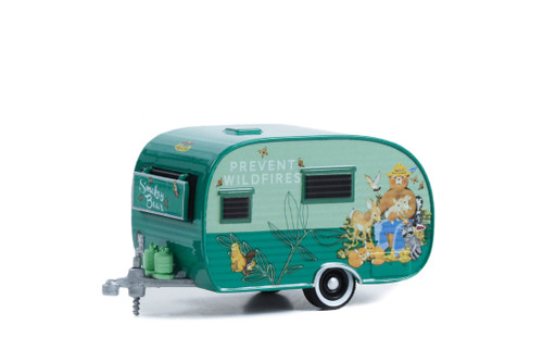 1958 Catolac DeVille Travel Trailer, Green - Greenlight 34130A/48 - 1/64 Scale Diecast Car