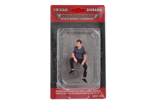 Gentlemen's Club Figure 5, Gray/Black - Showcasts AD-18805 - 1/18 Scale Resin Diorama Figurine