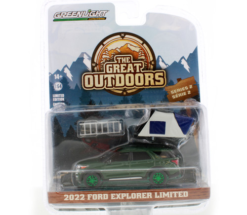 CHASE CAR Green Machine - 2022 Ford Explorer Limited w/ Rooftop Tent, Dark Green - Greenlight 38030F - 1/64 Scale Diecast Car