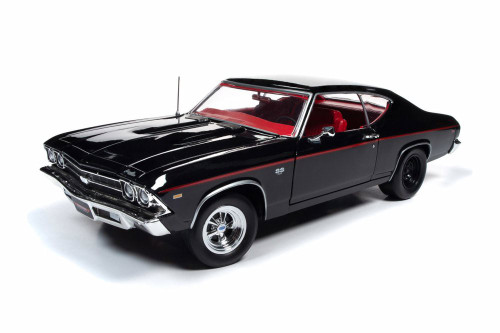 1969 Chevy Chevelle SS 396 Hardtop, Tuxedo Black - Auto World AMM1190 - 1/18 scale Diecast Model Toy Car