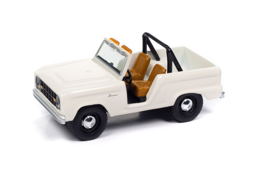 1967 Ford Bronco, Wimbleton White - Johnny Lightning JLCG033/48A - 1/64 Scale Diecast Model Toy Car