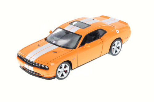 2013 Dodge Challenger SRT, Orange - Welly 24049OR - 1/24 Scale Diecast Model Toy Car