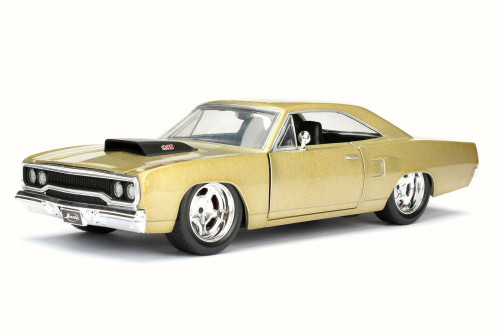 1970 Plymouth Road Runner, Gold - JADA Toys 98243 - 1/24 Scale Diecast Model Toy Car