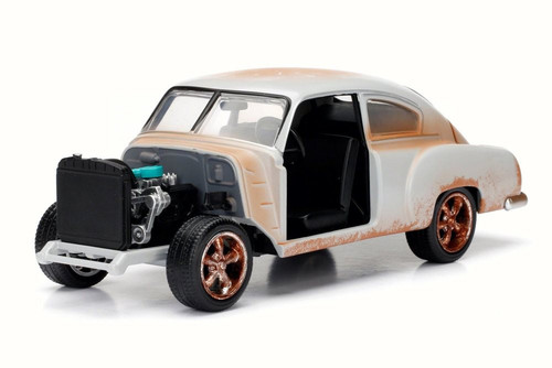 Dom's Chevy Fleetline F8 Fate of Furious, Primer Grey - Jada 98429 - 1/24 Scale Diecast Car