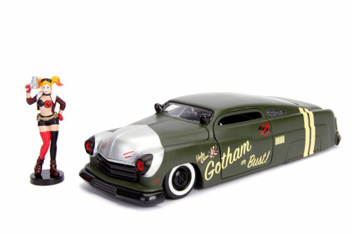 1951 Mercury with Harley Quinn Figurine, Harley Quinn - Jada 30456 - 1/24 scale Diecast Car