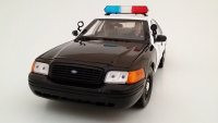 Seated Police, Dark Uniform - American Diorama Figurine 23830 - 1/18 scale