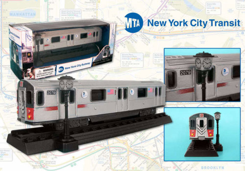 Mta Diecast Subway Car, Gray - Daron RT8555 - Diecast Model Toy