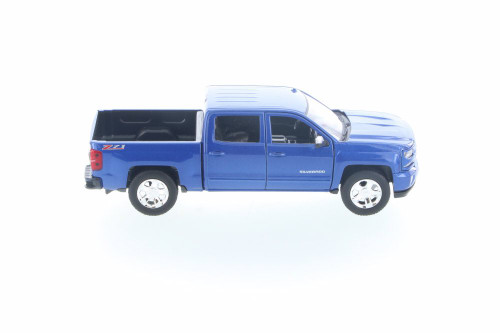 2017 Chevy Silverado 1500 LT Z71 Crew Cab Pick-Up Truck, Blue - Motor Max 79348/16D - 1/24 Scale Diecast Model Toy Car