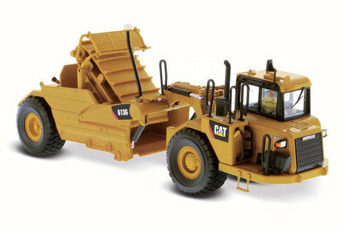 Caterpillar 613G Wheel-Scraper, Diecast Masters 85235 - 1/50 Scale Construction Vehicle