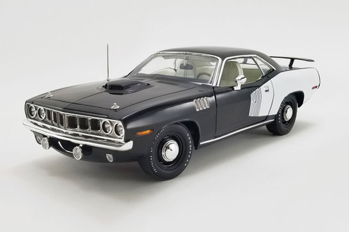 1971 Plymouth Hemi Barracuda Hardtop, Black and White - Acme A1806122 - 1/18 scale Diecast Car