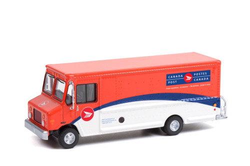 Canada Post 2019 Mail Delivery Vehicle, Red & White & Blue - Greenlight 33210C - 1/64 Diecast Car