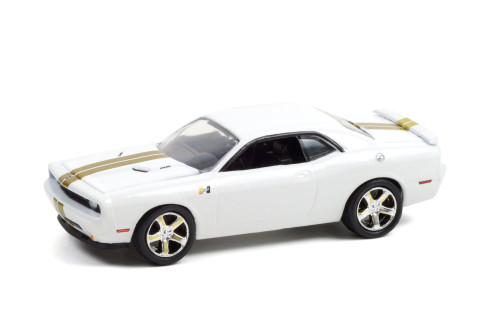 ミニカー 2009 Dodge Challenger SRT8 HIGHWAY 61 18040 1:18 2009 DODGE CHALLENGER SRT8 (NCIS LOS