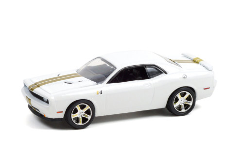 2009 Dodge Challenger R/T , White - Greenlight 30306/48 - 1/64 scale Diecast Model Toy Car