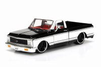 1972 Chevy Cheyenne, Black - Jada 99047/4 - 1/24 scale Diecast