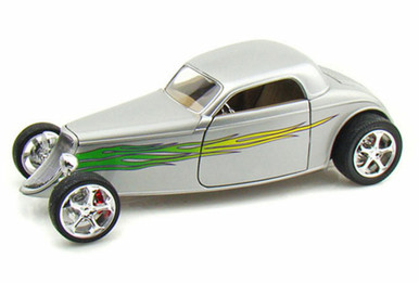 1933 Ford Coupe, Silver w/ Flames - Yatming 92839 - 1/18 Scale
