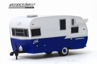 1962 Shasta Airflyte, White and Dark Blue - Greenlight 34070/48