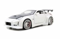 2003 Nissan 350Z, White w/Black hood - Jada Toys 96810 - 1/24