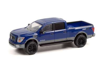 2018 Nissan Titan XD Pro-4X - Lifted, Blue - Greenlight 35210/48