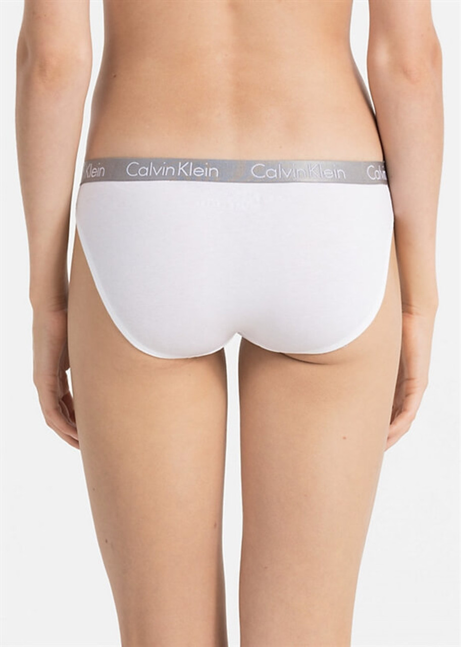 Calvin Klein Radiant Cotton Medium Rise Bikini Brief QD3540