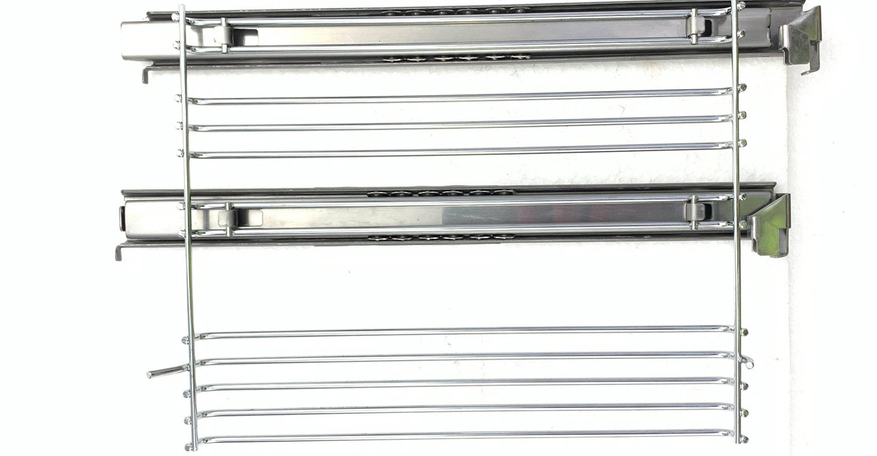 082920405