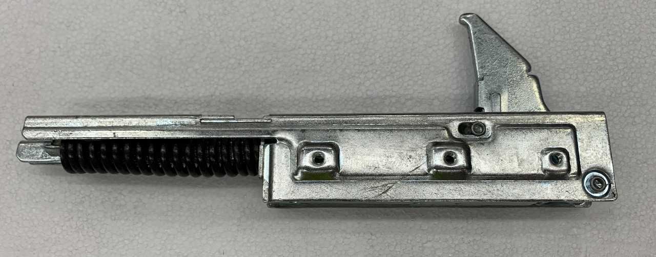 33180023
