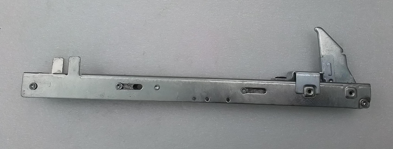 33180031