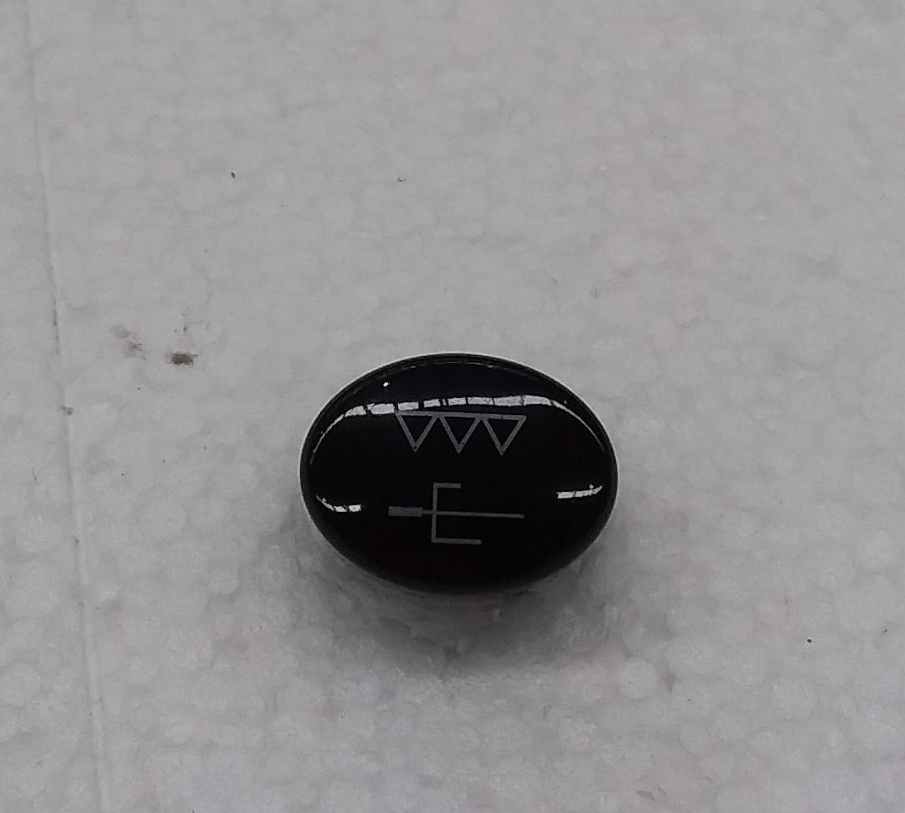 332049700 332049700