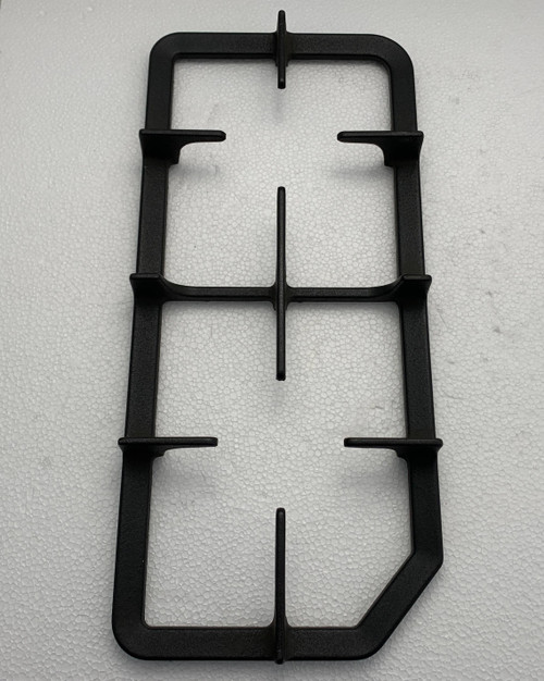 908213