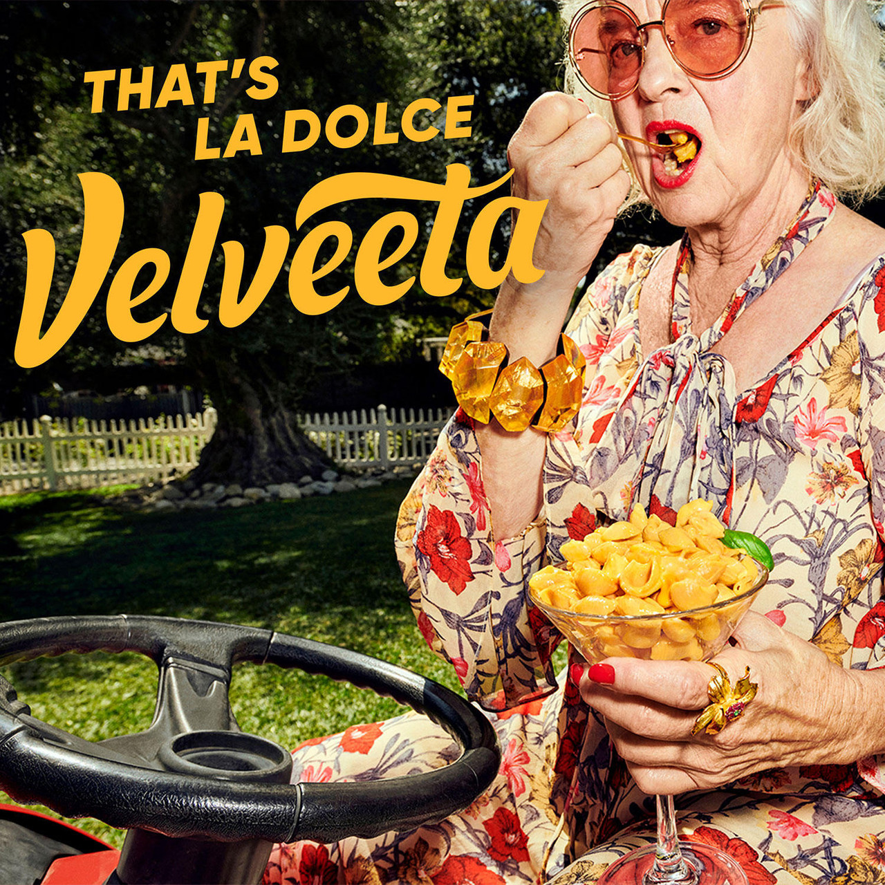 Velveeta Shells and Cheese Original Mac and Cheese Meal (12 oz., 8 pk.) - [From 77.00 - Choose pk Qty ] - *Ships from Miami