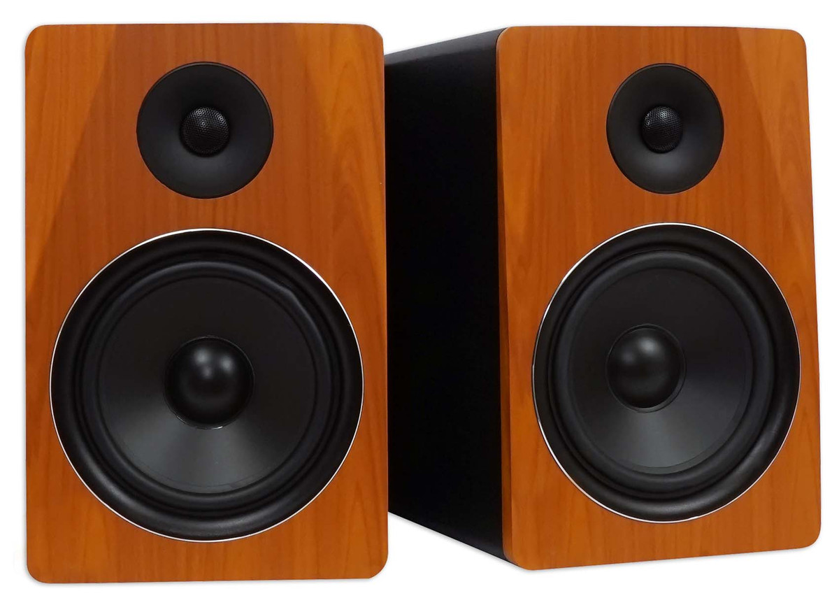 active monitor speakers pair