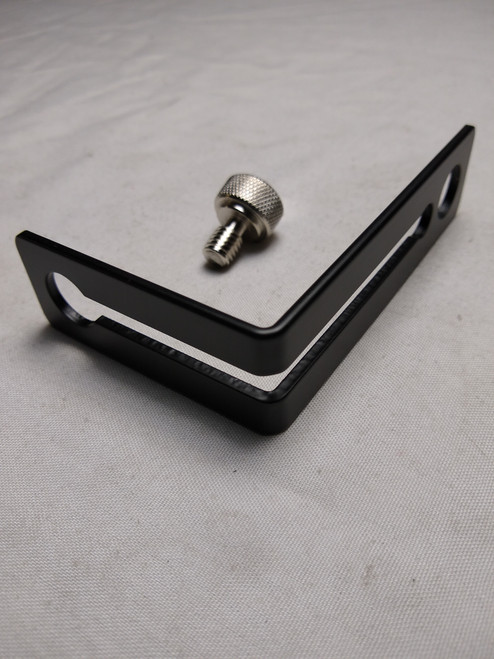 ROCKSHIELD 1 L BRACKET INCLUDES THE SCREW