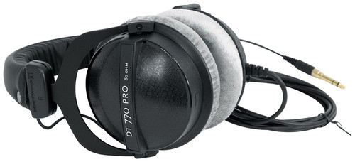  beyerdynamic DT 770 PRO 80 Ohm Over-Ear Studio