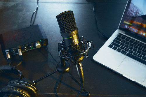 M.M.EM91C - Microfono A Condensatore MACKIE EM 91C - Unidirezionale A Diaframma Largo Supporto Anti-shock E Cavo XLR Compresi - MACKIE - Foto 2