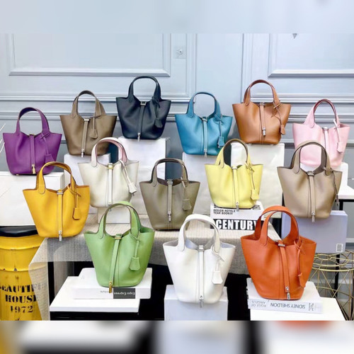 HE 220  Bag