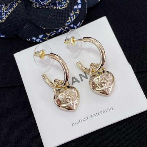 CC902 Dangle Earrings CC902 Dangle Earrings