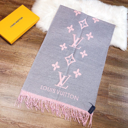 LV202 Winter Scarf