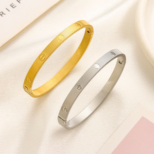 CA780 Bangle