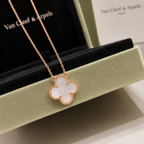 VC435 Necklace