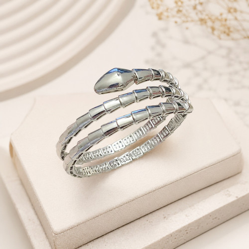 BU390 Bangle
