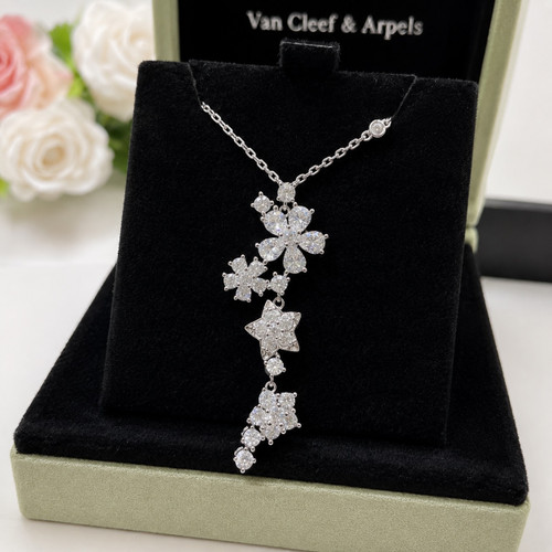 VC118 Necklace