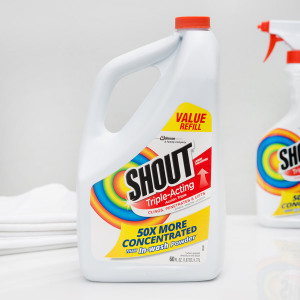 SC Johnson Shout® 624323 60 oz. Triple-Acting Spot Treatment – 6/Case
