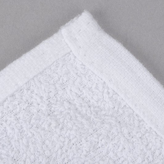Oxford Gold Cam 22″ x 44″ Cotton/Poly Bath Towel with 100% Cotton Loops and Cam Border 6 lb. – 12/Pack
