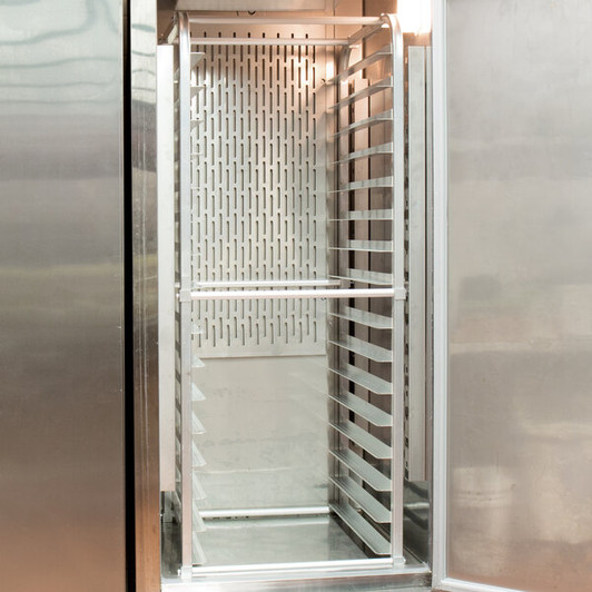 a2zhospo 16 Pan Aluminum End Load Sheet / Bun Pan Rack for Reach-Ins - Assembled