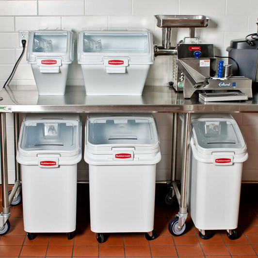 a2zhospo ProSave 6.3 Gallon / 100 Cup White Shelf Ingredient Storage Bin with Sliding Lid & Scoop