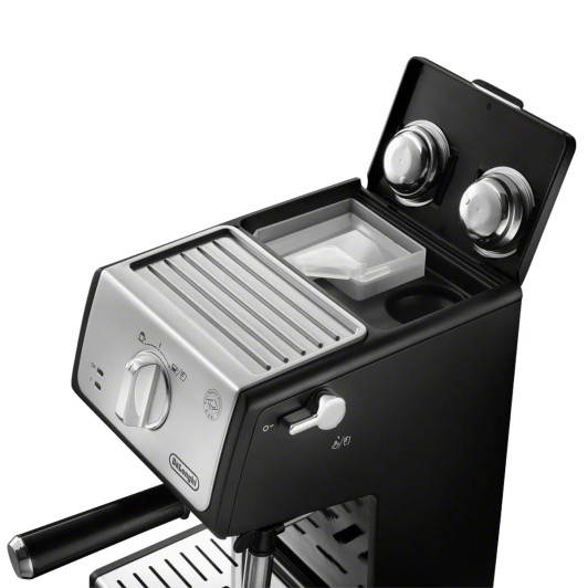 De'Longhi 15-Bar Espresso and Cappuccino Machine with Advanced Cappuccino System