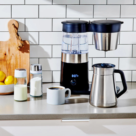 OXO Brew Programmable 9-Cup Coffee Machine with Precision Brewing