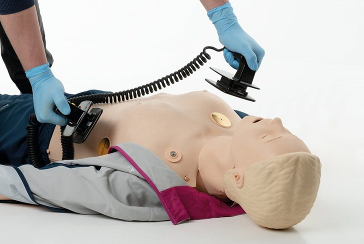 RA-Simulator Paddle, IV-arm right, BP-arm left; includes Defib studs